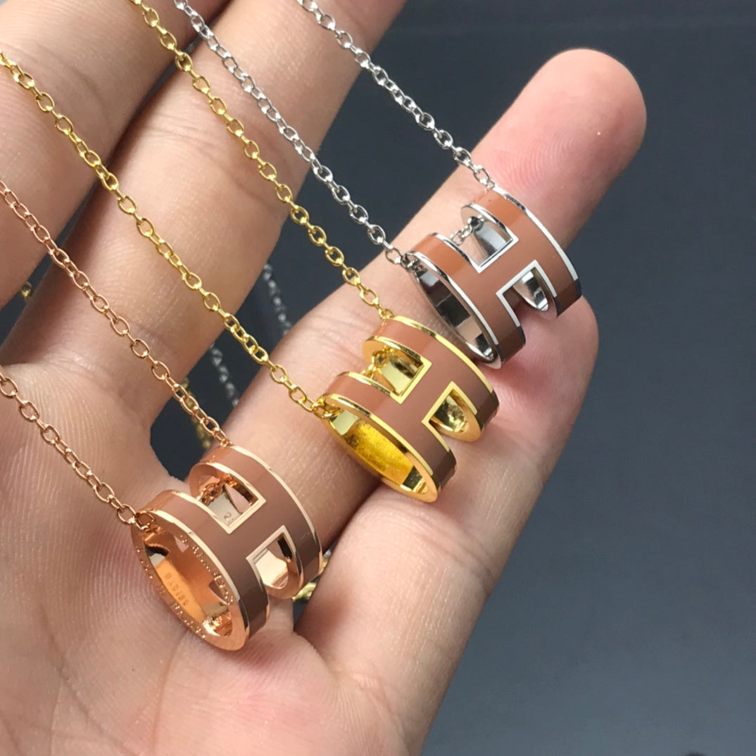 Miro H ネックレス ブラウン