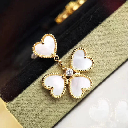 Miro CLOVER SWEET WHITE MOP イヤリング