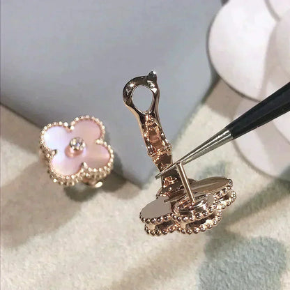 ミロ クローバー ミディアム 1 モチーフ ピンクMOP ダイヤモンド イヤリング