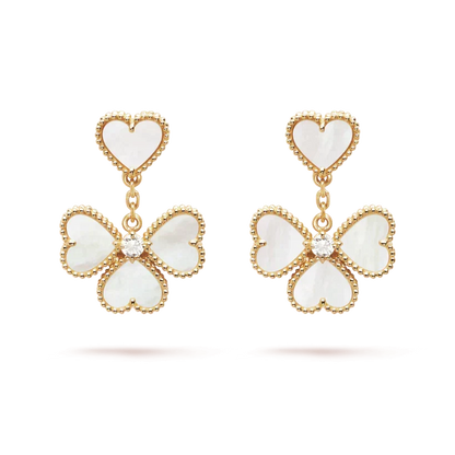 Miro CLOVER SWEET WHITE MOP イヤリング