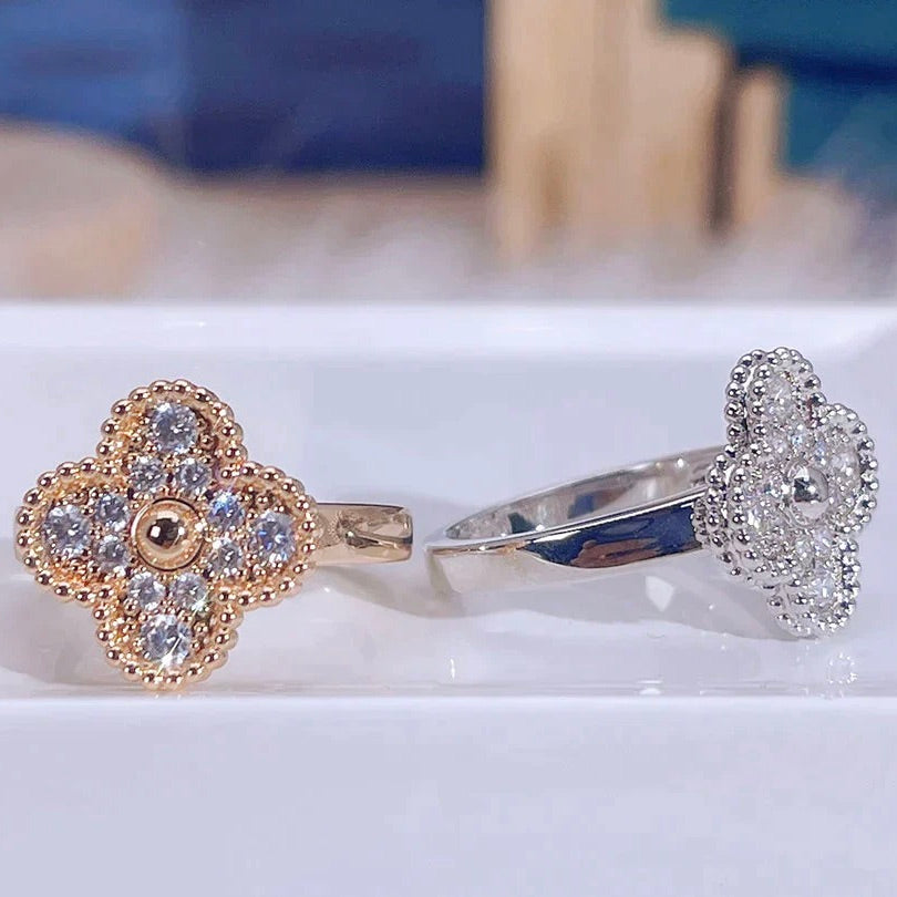 Miro CLOVER DIAMOND RING